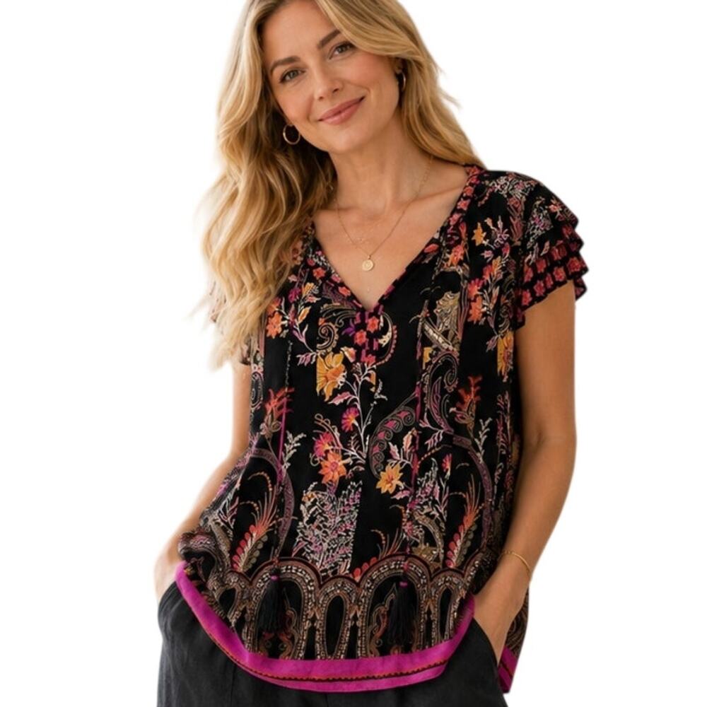 Rose & Olive Floral Tassel Top Womens Medium Black Fuchsia Flutter Sleeve